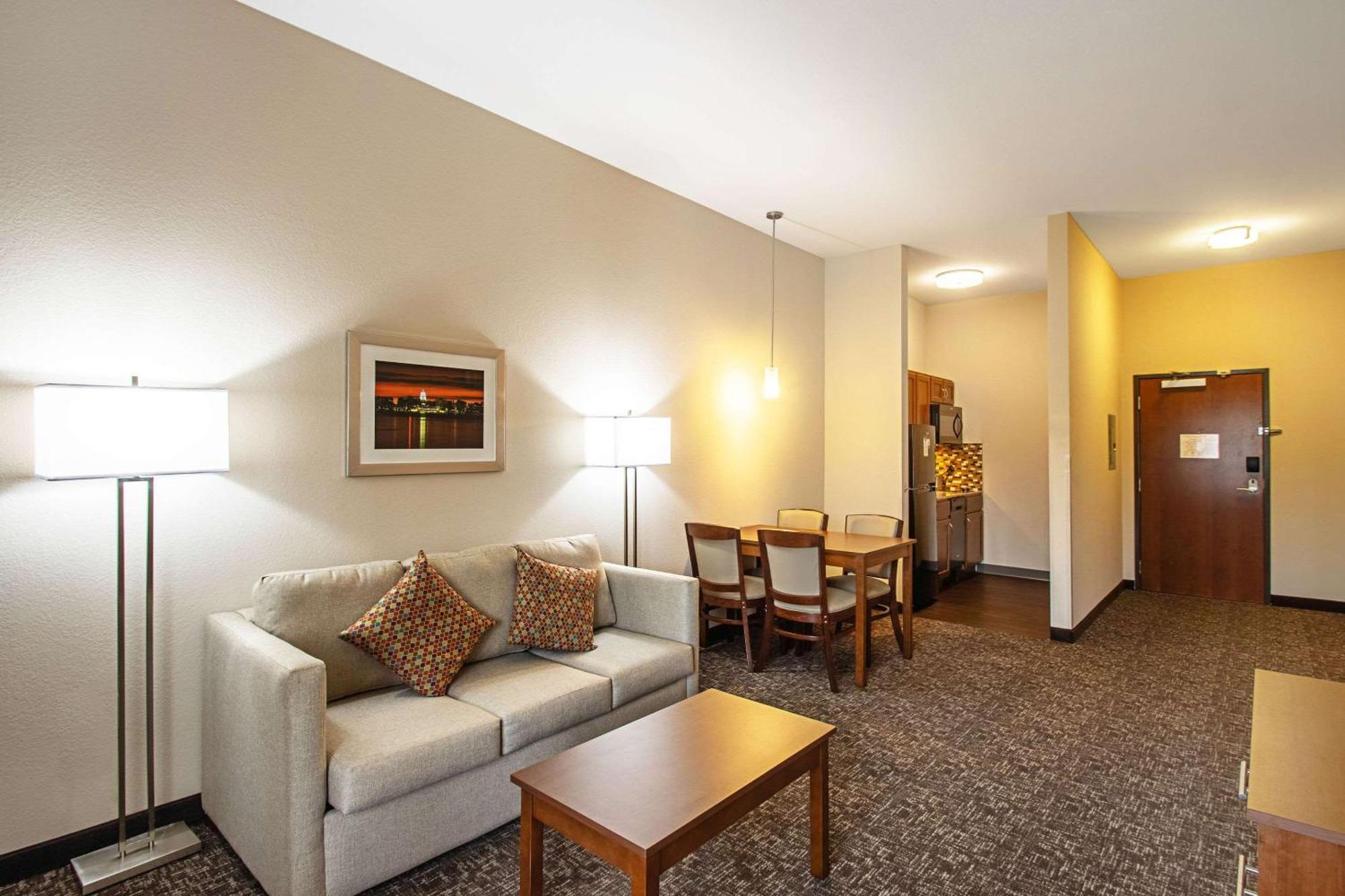 Mainstay Suites Madison - Monona Eksteriør bilde